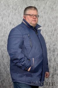 синий